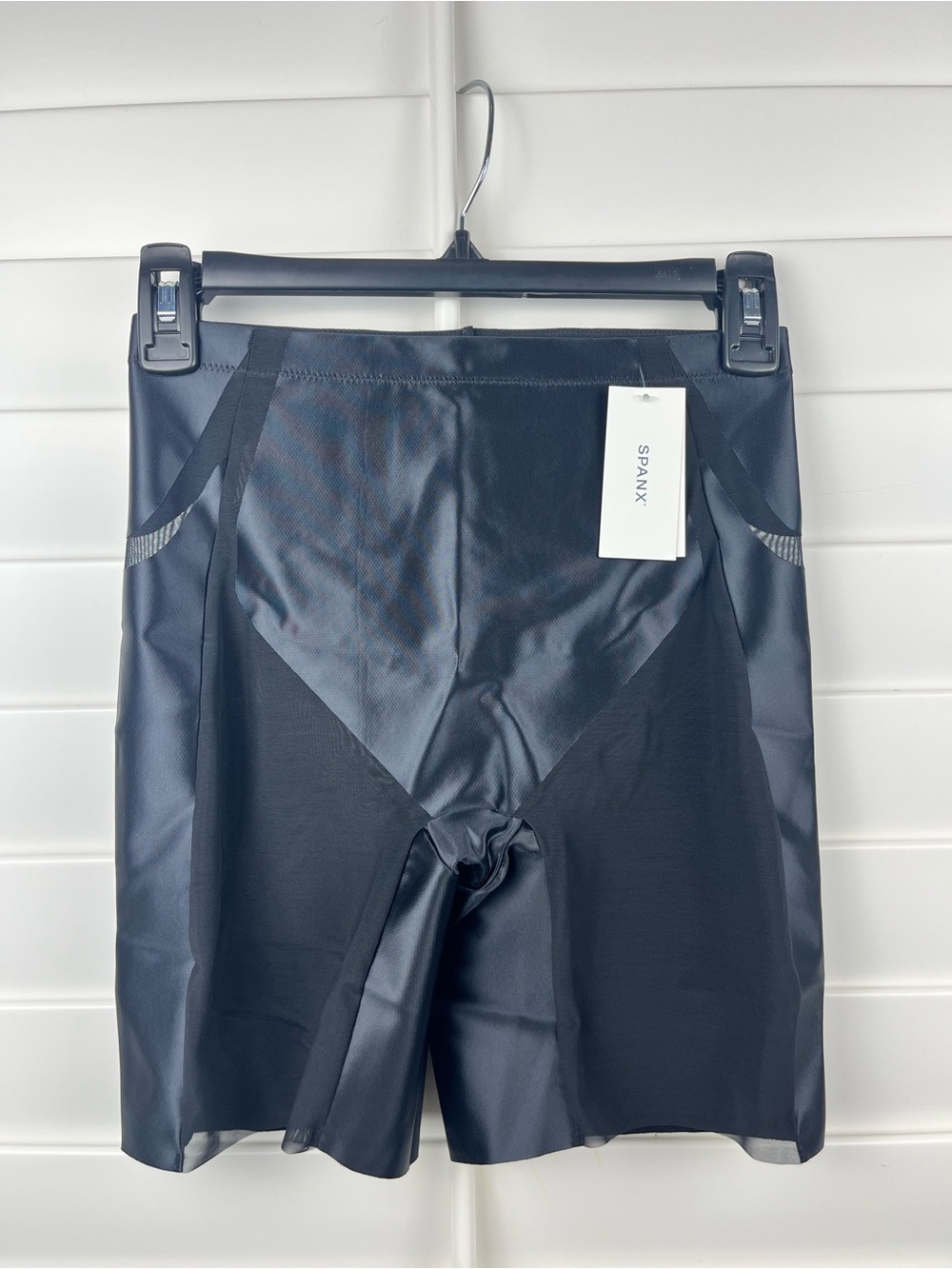 SPANX Black Mid-Thigh Shaping Shorts size small